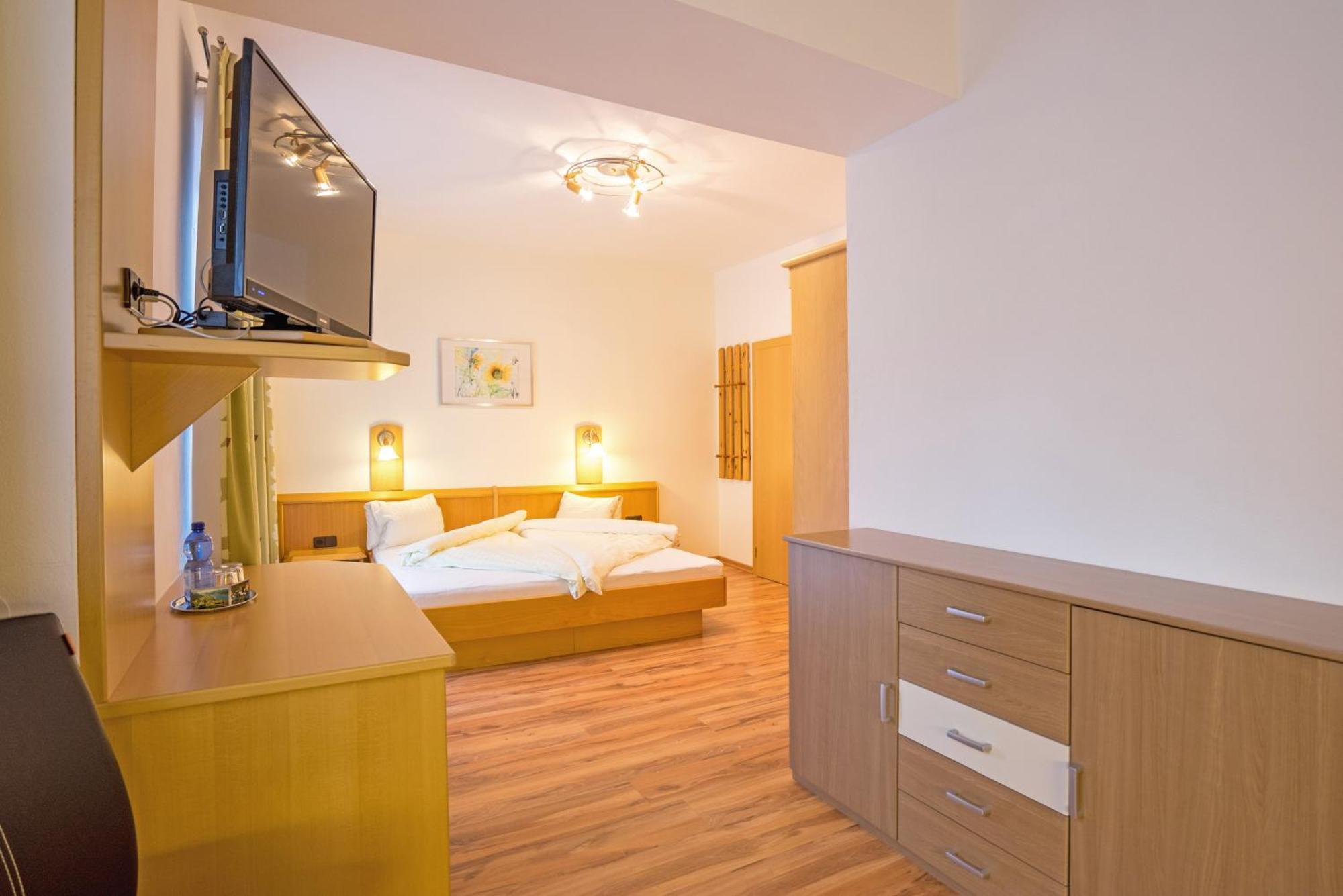 Haus Stampfer Weissensee Quarto foto